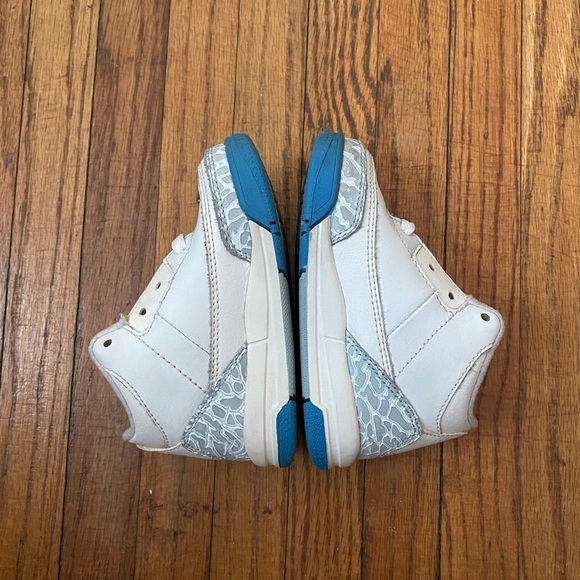 Jordan 3 Harbor Blue - Picture 4 of 6